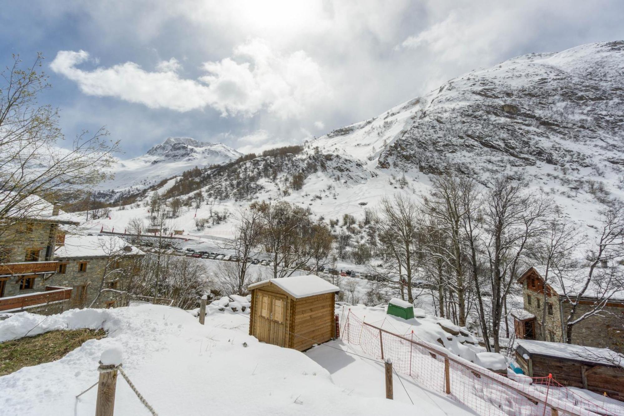 Chalet Les Moulins ボヌヴァル・シュル・アルク エクステリア 写真